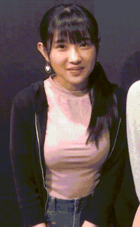 momo100:jdC6qhH.gif