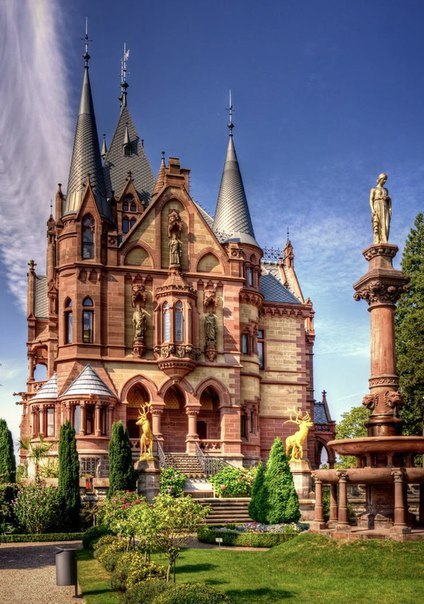 vintagepales:Drachenburg Castle, Germany