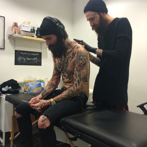 asifthisisme: Ricki Hall being tattooed by Ry Harris www.instagram.com/rickifuckinhall www.instagram