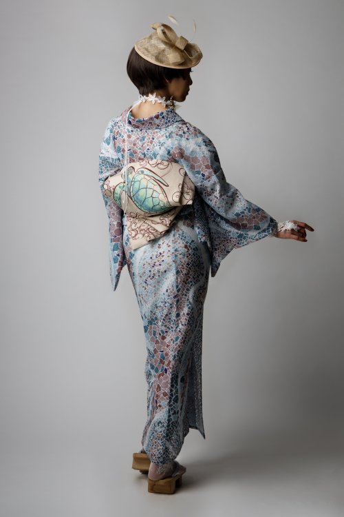 Modern kimono outfit by Roccoya, pairing a lovely mozaic kimono with a cute umigame (sea turtle) obi