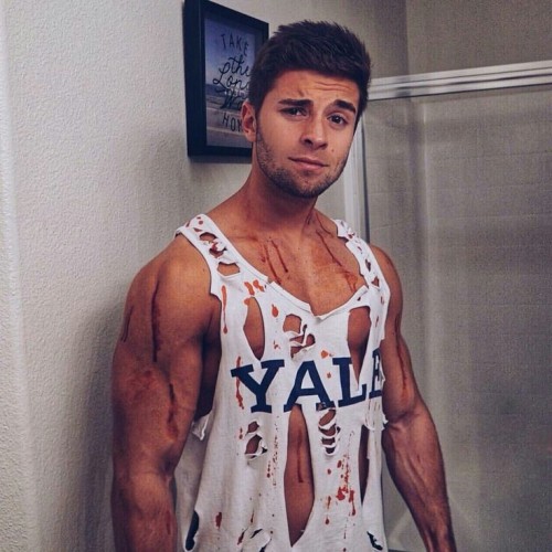 hotfamous-men:  Jake Miller