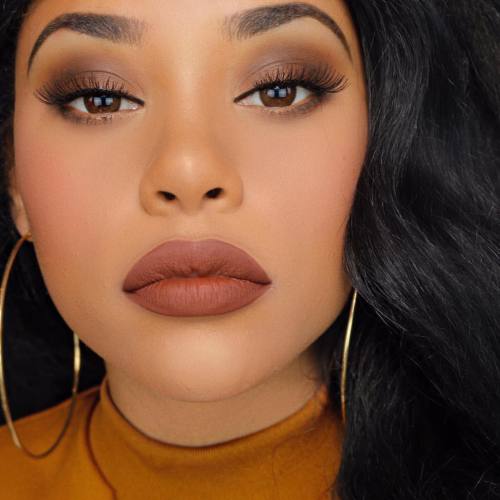itsmyrayeraye: New video tomorrow on my channel on this simple neutral brown makeup look. Who cares 