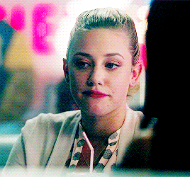 Can we just stop amd admire that last gif? The way he&rsquo;s looking at her! Omg