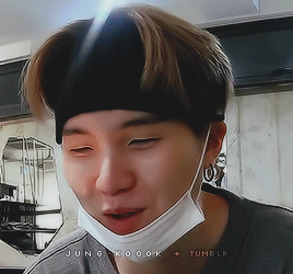 Barefaced Bangtan: Look How GORGEOUS Barefaced Yoongi Is ( `)