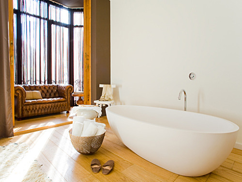 Soaking tub with a view.
Read More