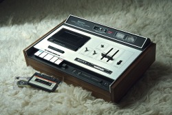 vintage-audio:  SONY TC-161SD (1971-1972)