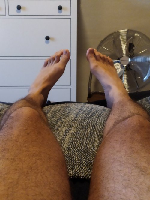 18US (viabigfeet18us)