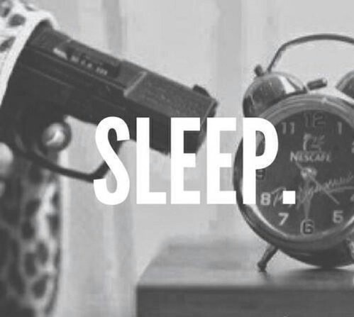 teenagepics:  If you’re a teen you must follow this blog. 