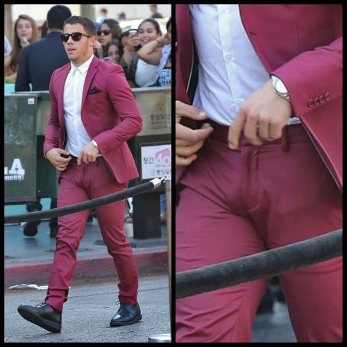 lamarworld:  *requested* Nick Jonas ass & bulge 