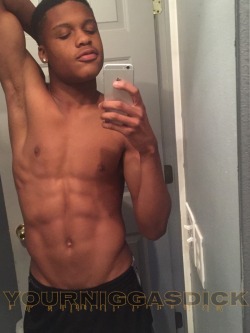 jalil32:  yourniggasdick:26 Pics, 15 Long