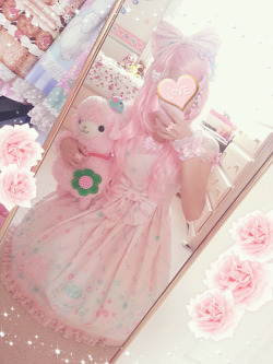 pinkfairysugar:  pink (ﾉ◕ヮ◕)ﾉ*: