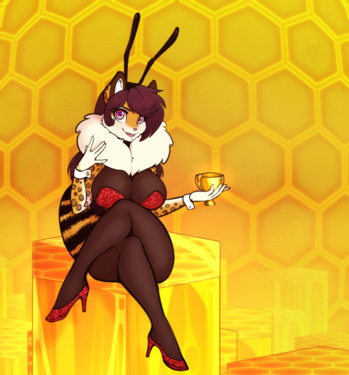 scdk-sfw: Royal Sun Queen Bee a B-day (get it?) gift for my buddy True, of Queen Tonatiatl.