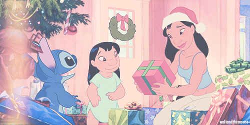 waltandthemouse: Lilo and Stitch + Christmas