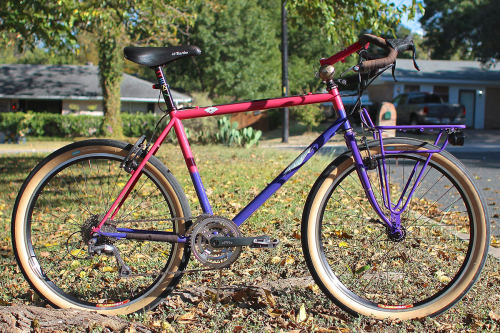 traumcycle: www.cycleexif.com/ibis-tomii-custom-fork