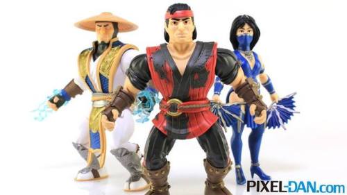 ryanmoody:Funko Mortal Kombat X 5.5&quot; Savage World Action Figures Video Reviewby Pixel DanI want