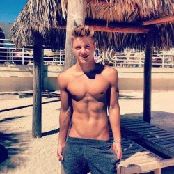 itsswimfever:  Has anyone got some speedos for this blond stud??