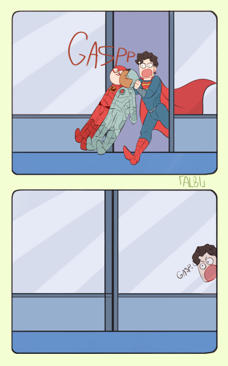 drenched-in-sunlight:Superman protec (ง'̀-‘́)งbut he also attac (ง'̀-‘́)ง(ง'̀-‘́)ง(based on this pos