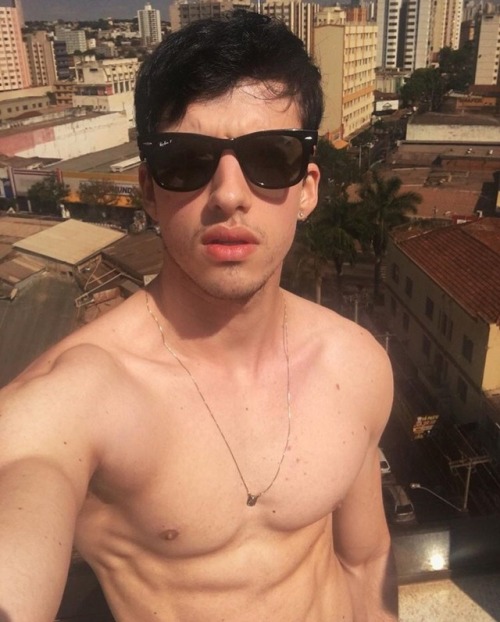 Menino