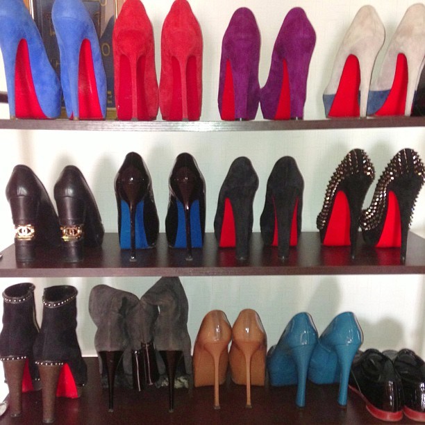 chanel-and-louboutins:  Chanel-and-Louboutins.tumblr.com