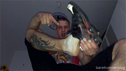 borntoservicestr8men:  Yes master.  I’ve been waiting all day for you to shove