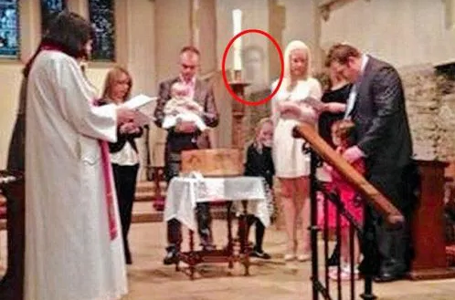 sixpenceee:  Spirit at Christening  This ghostly image, which appeared in the U.K.’s