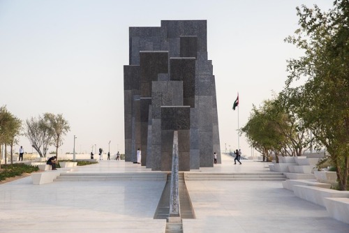 Wahat Al Karama by Idris Khan A 90m long monument comprised of 31 leaning tablets (clad with alumini