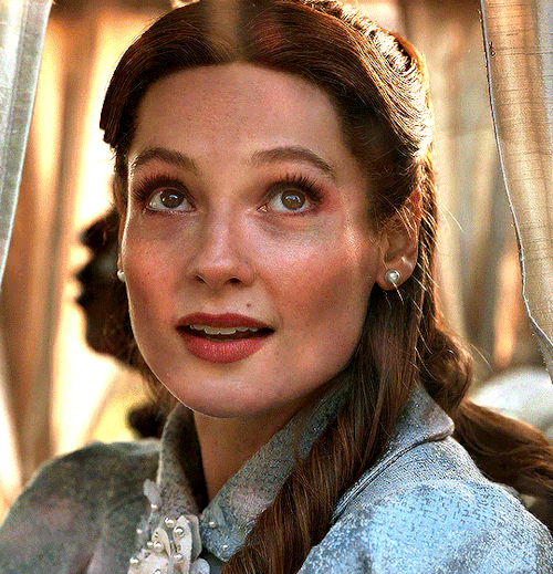 HANNAH DODD As FRANCESCA BRIDGERTON BRIDGERTON S3E8: Into The Light