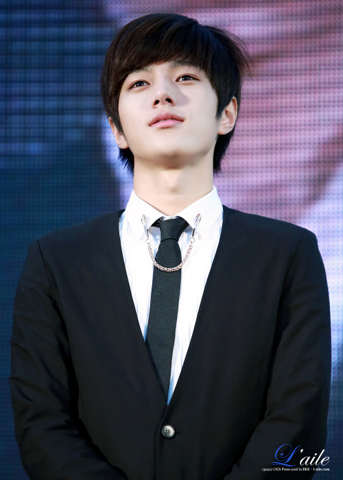 ifntsoo:  130927 One Great Step in Bangkok Press Conference© l’aile | do not edit/crop/remove the watermark. 