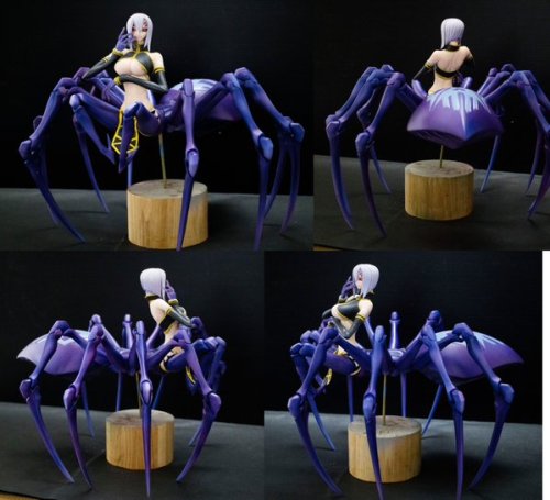 nendoroidoftheday:  Today’s garage kit of the day is:Tezukuna’s Rachnera Arachnera from  モンスター娘のいる日常  / Monster Musume no Iru Nichijou