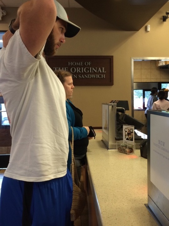 midwestmonstercocks: Gym shorts, baseball cap, bulge….I’m in heaven  