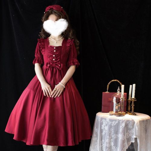 We prepared extra for this Little Dipper To Dear satin #classiclolita dress which can be shipped out