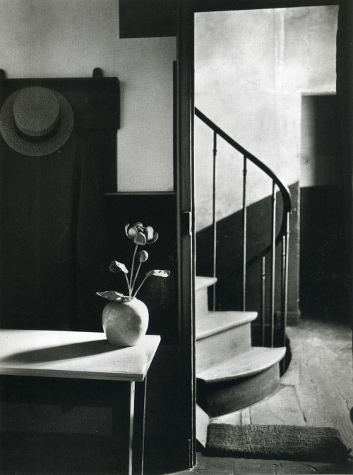the-night-picture-collector:André Kertész, Chez Mondrian, 1926