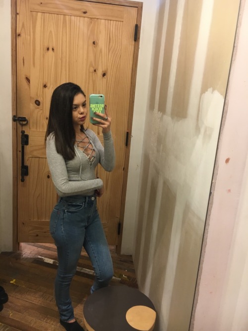 Sex alexiaa521:  Fitting room flowwww pictures
