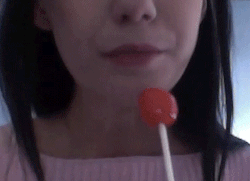strawberryskies:  Sour Watermelon lollypop~