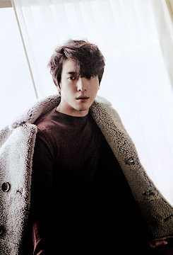 zionqt:  Yonghwa for Instyle  