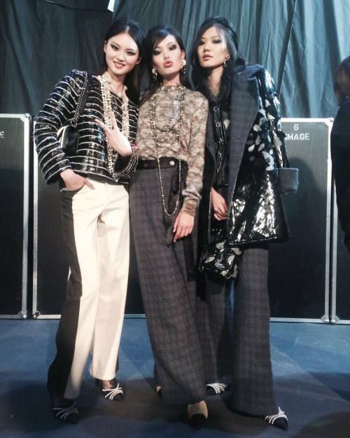 Backstage Beauties @heconghc + @zyudu after today&rsquo;s @chanelofficial #ParisInRome show in #