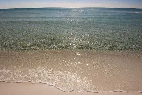 lovefloridauk: Sharing a moment of sunshine to brighten your day. Location: Destin, Florida Explore