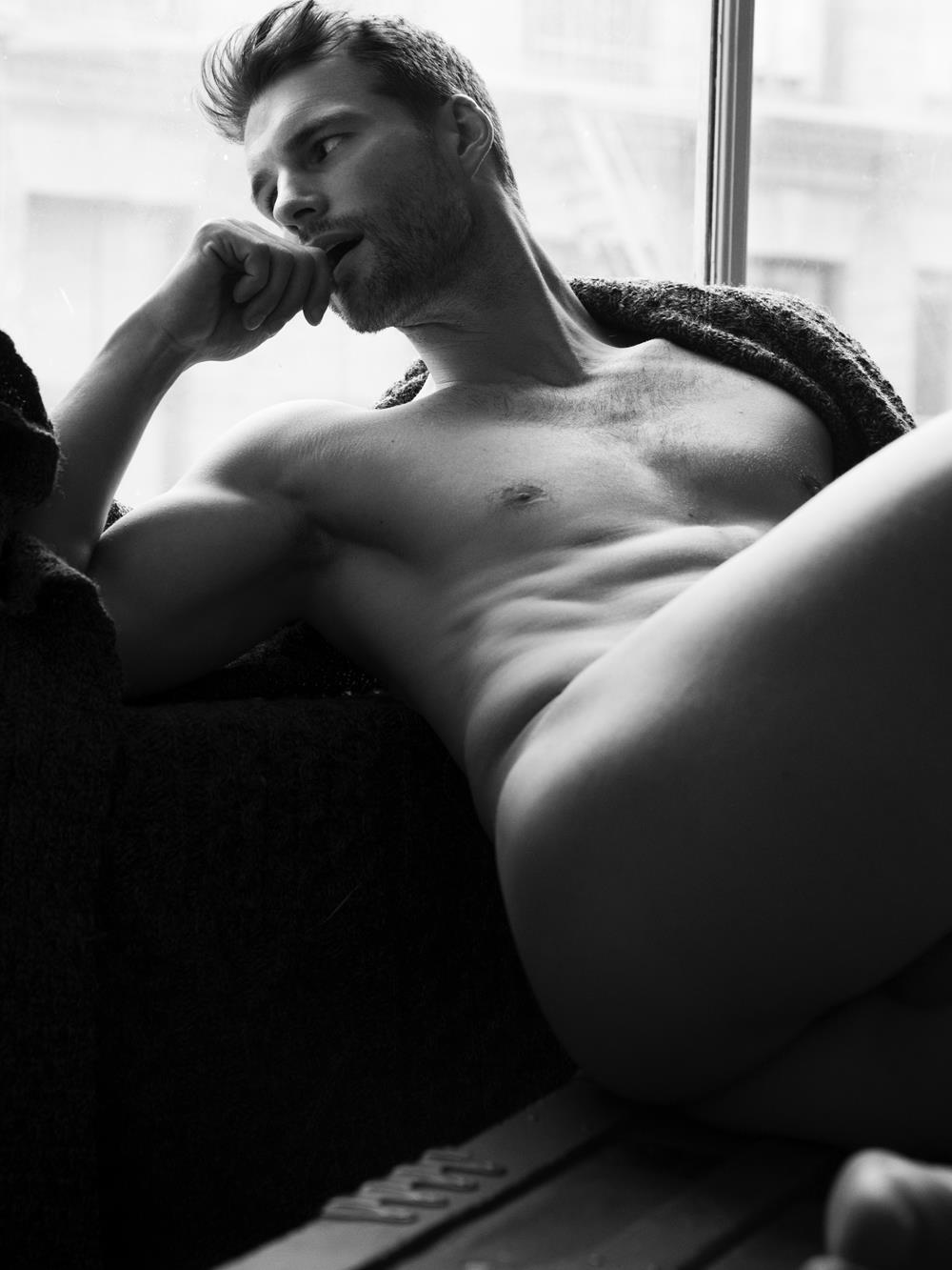 siroyagihkd: Tomas Skoloudik by Leonardo Corredor