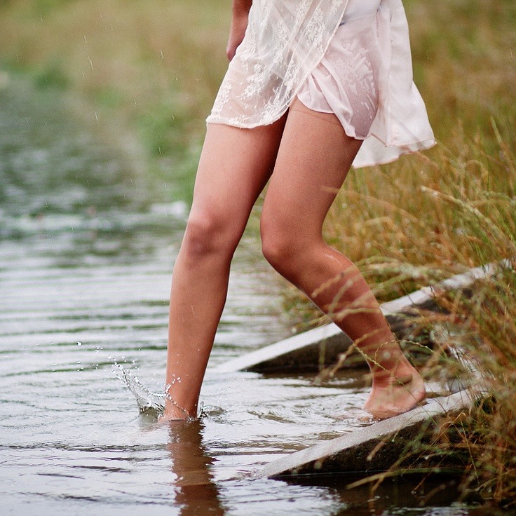 Get in the water, baby&hellip;don&rsquo;t be afraid.