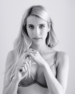 whyyzed:  (via Emma Roberts unretouched in