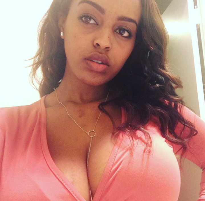 jazziedadd:  SexyGorgeous &amp; Bustin'Loose Titties…  Ms MsrTaye…. 😍
