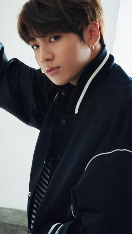 jinxedjimin: BTS ANAN Magazine Photoshoot LockscreensLike/reblog if using/saved