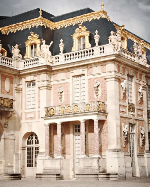 ghostlywatcher:Versailles. France