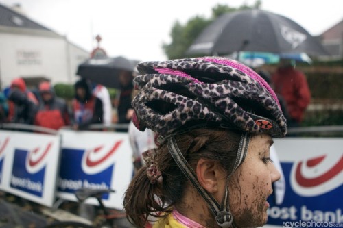 womenscycling: “Ayako Toyooka have definitely maxed out this helmet customisation thing. Last