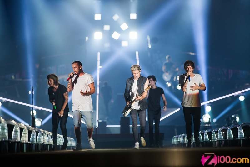 direct-news:  East Rutherford, New Jersey - 04/8/14 