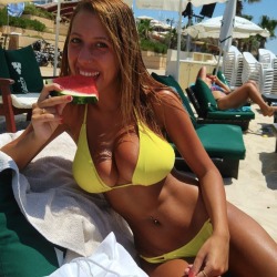 thebustygirl:Who Likes Watermelon ?