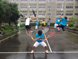 liquidxlead:  seikens:   鬼斬り！  Three Tennis Style: ONIGIRI!!!  …. I love this.