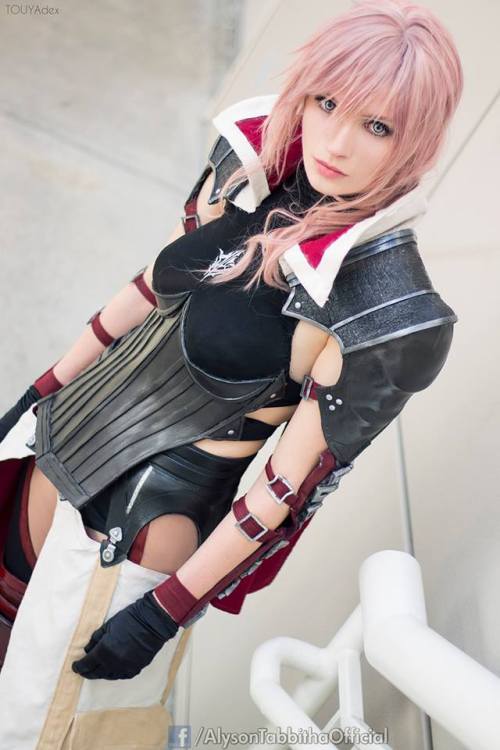 cosplay-gamers:  Lightning Returns: Final Fantasy XIII - Lightning Cosplay by Alyson Tabbitha Photography by TOUYAdex 