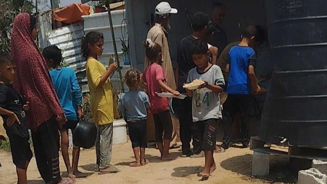 Donate to Please Save What's Left of My Family, organized by Marleen Tipu