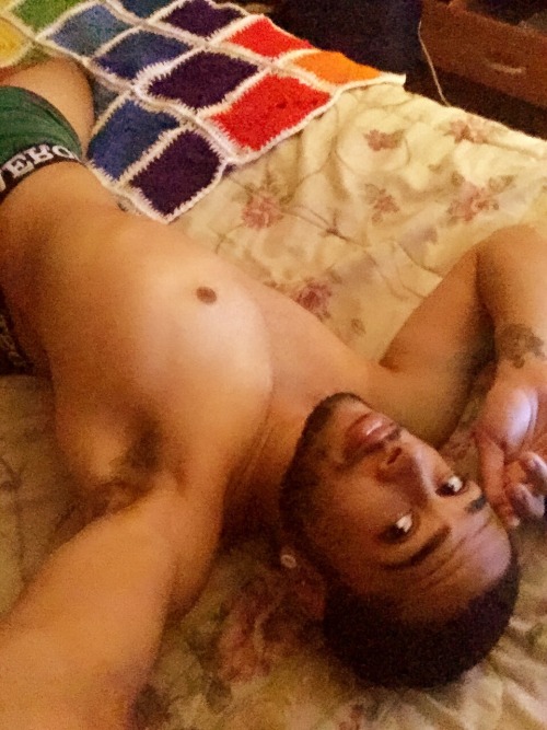 nerdy-little-leo-gaymer:  Scary movie night! Anyone wanna join?  Clothes optional :)